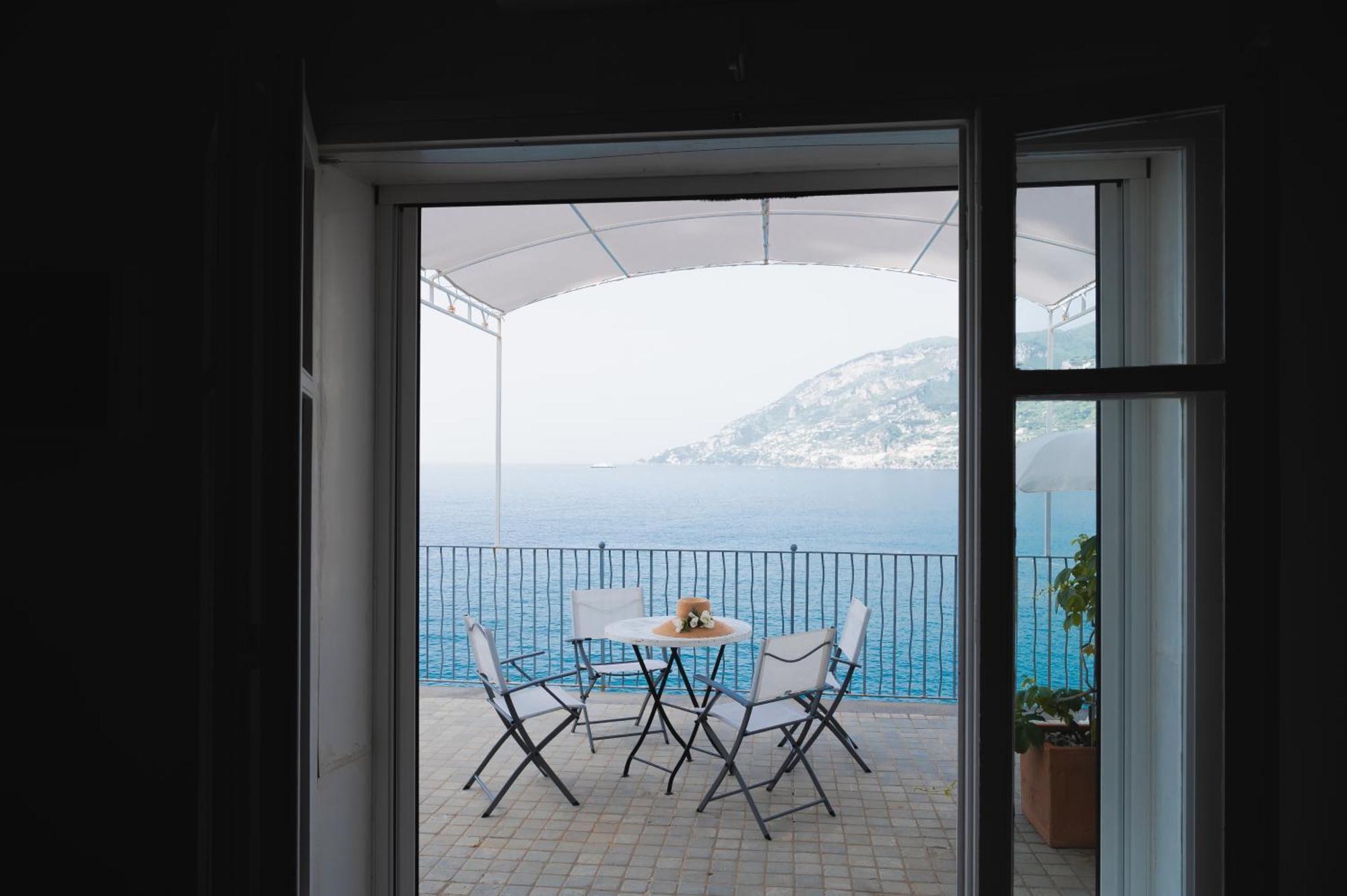 Villa The Cliff